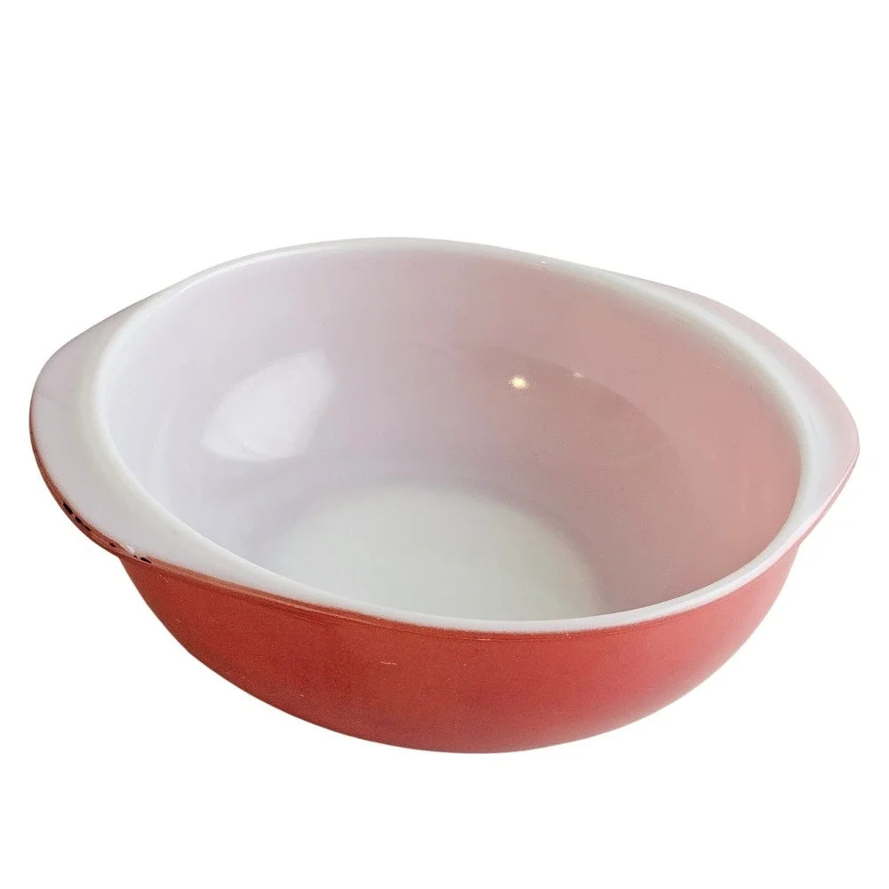 Vintage Pyrex 024 Casserole Bowl 2 Qt Coral Pink Red Milk Glass 8.25 USA‎ FLAWS